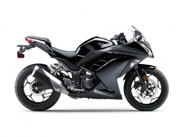 Carénage Moto Kawasaki EX300 2013-2017 - Noir Brillant Noir Mat