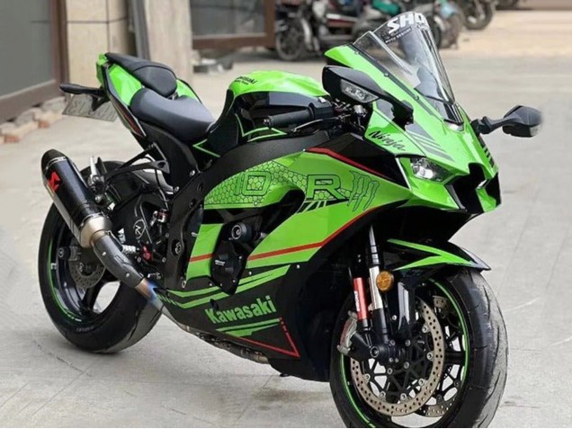 Carénages Moto Kawasaki ZX10R 2021-2025 - Vert Noir Rouge Bande